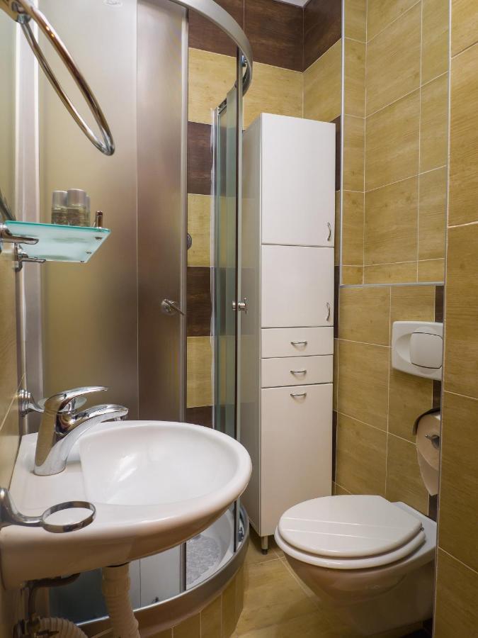 נובי סאד Apartments Neo מראה חיצוני תמונה